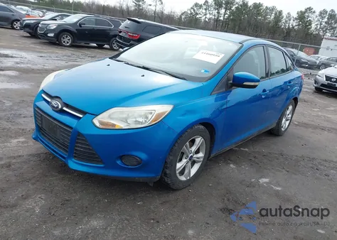 2014 Ford Focus Se z USA, uszkodzony, nr VIN 1FADP3F22EL192184